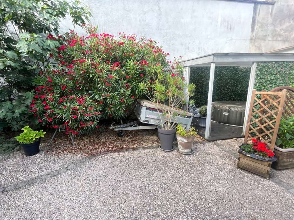 Appartement à MONTCEAU-LES-MINES