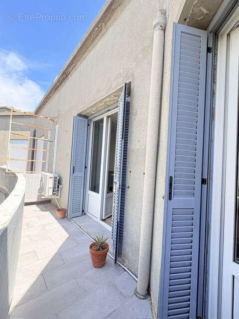 Bastia centre f3 traversant avec ascenseur et vue mer - photo 14