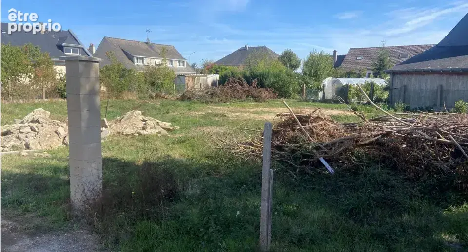 Terrain à L'HUISSERIE