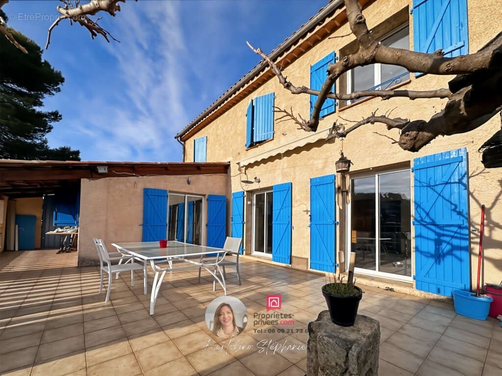 Maison à TRANS-EN-PROVENCE