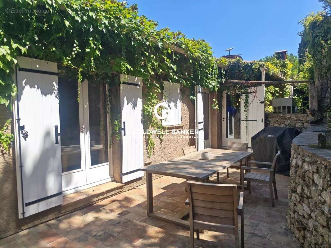 Maison de charme au cœur d’un ancien hameau provençal - photo 13