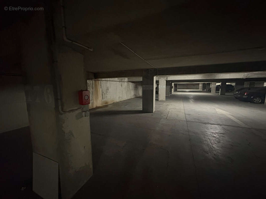 Parking à SAINT-GERMAIN-EN-LAYE