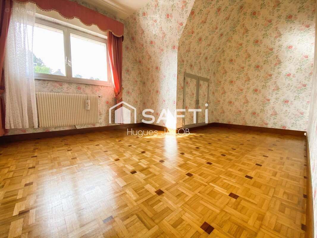 Photo 4 - Maison à LOUVIGNY