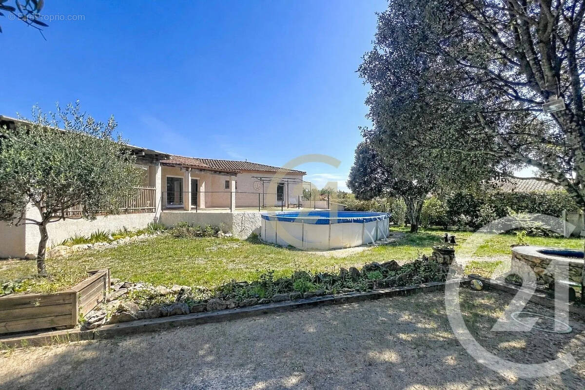 Maison à MEJANNES-LE-CLAP