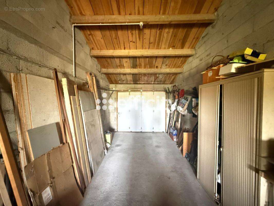 Maison à LES LANDES-GENUSSON