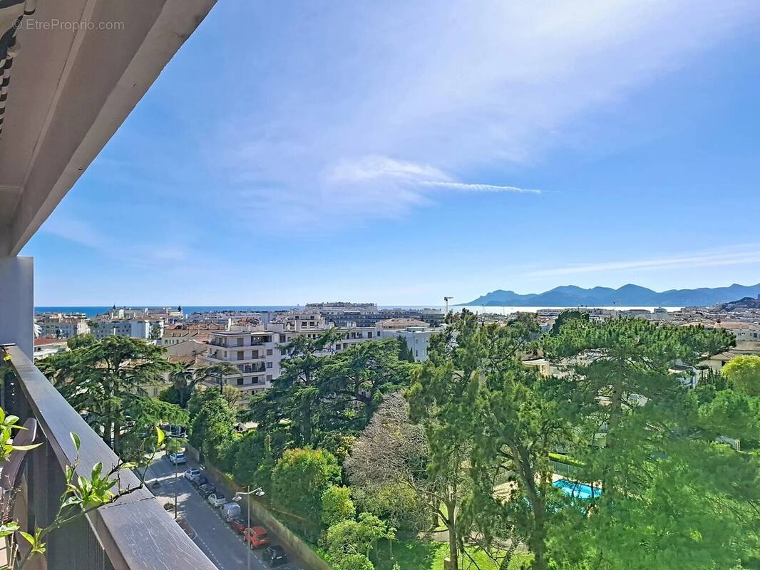 Appartement à CANNES