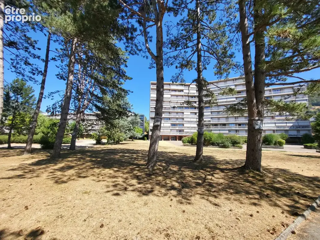 VOIRON – Appartement 5 pièces rénové avec vue panoramique - photo 23
