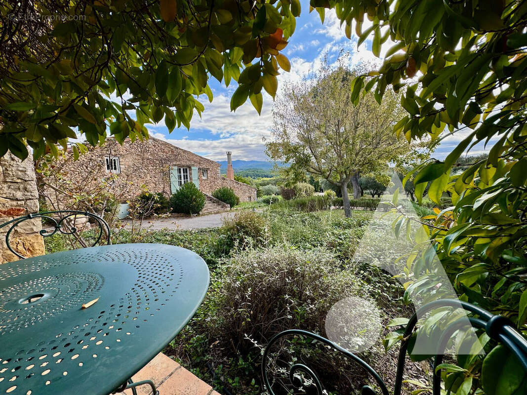 Maison à MOISSAC-BELLEVUE