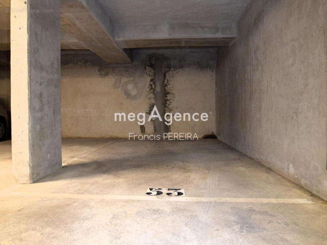 Appartement à VERNEUIL-SUR-SEINE
