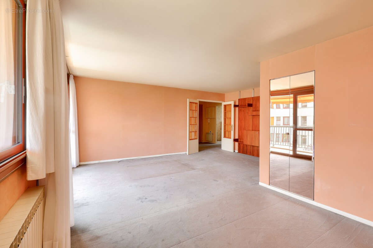 Appartement à FONTENAY-SOUS-BOIS