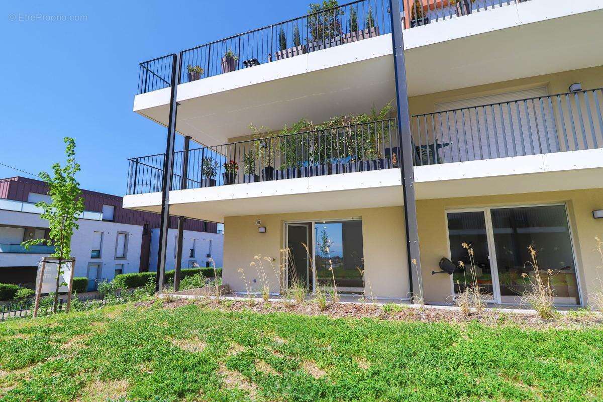 Appartement À Vendre - photo 11