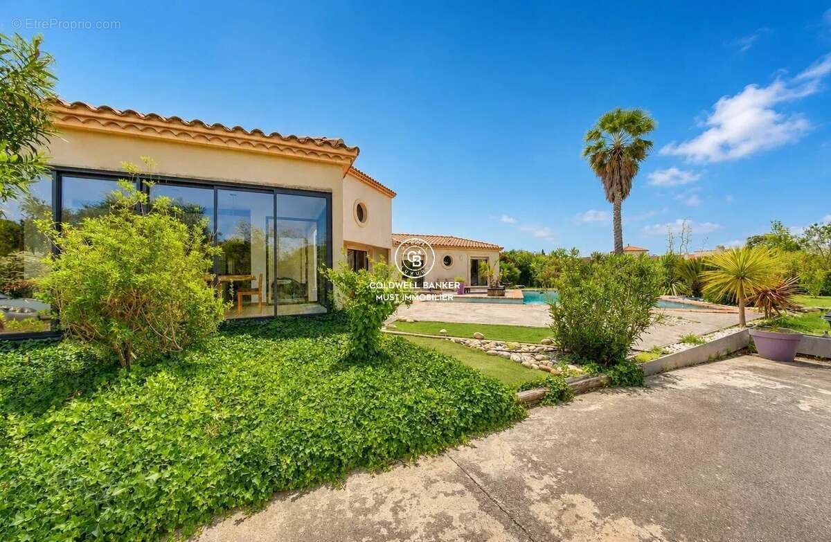Maison à SAINT-FELIU-D'AVALL