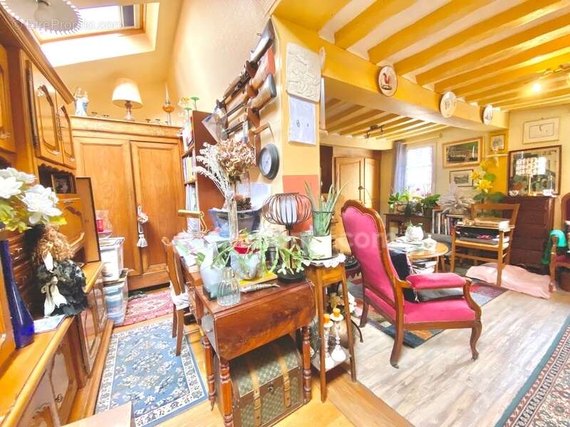 Maison à QUETTEVILLE