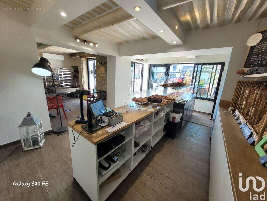 Photo 8 - Commerce à CABRIERES-D&#039;AVIGNON