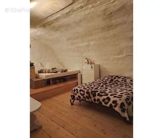 Appartement à NANS-LES-PINS