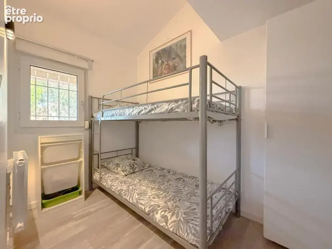 La londe-les-maures – appartement duplex rénové à quelques pas de la plage - photo 6