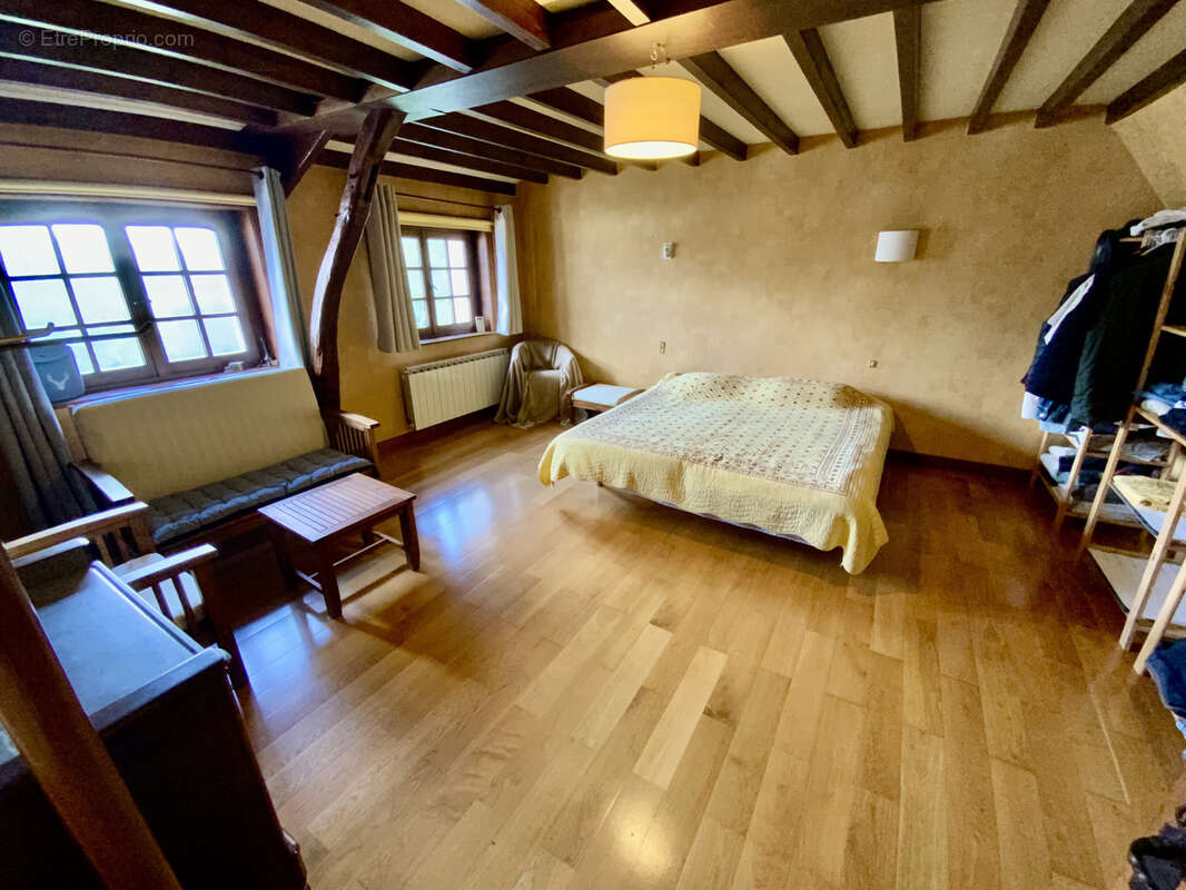 Maison à THUN-SAINT-AMAND