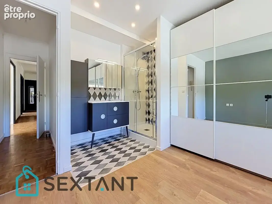 Appartement de 115 m2 avec terrasse plein sud entre centre ville et la plage - photo 9