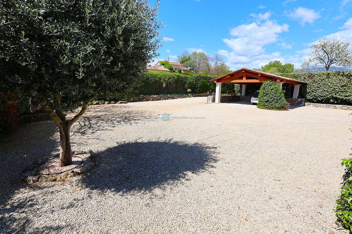 Villa Saint Cezaire Sur Siagne 120 m² sur 1208 m de terrain - photo 7