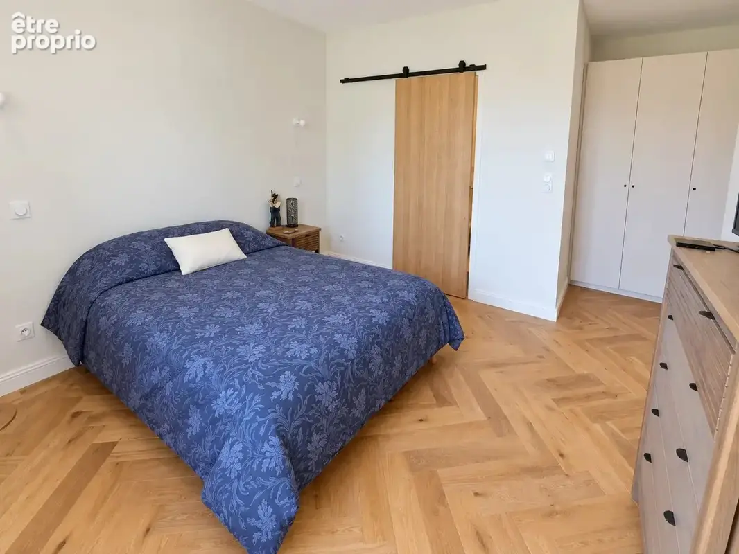 Appartement 3 pièces 84 m² à vendre à Uzes (30700) - photo 5