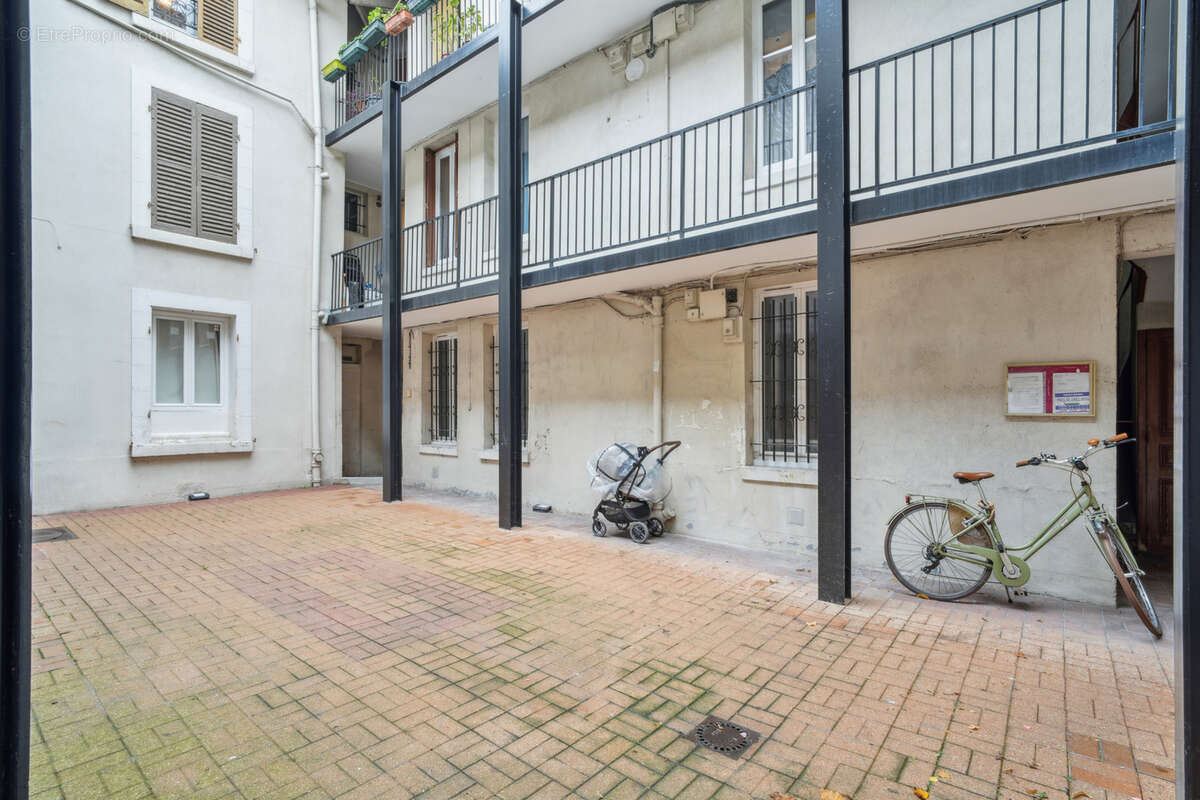 Appartement à SAINT-OUEN