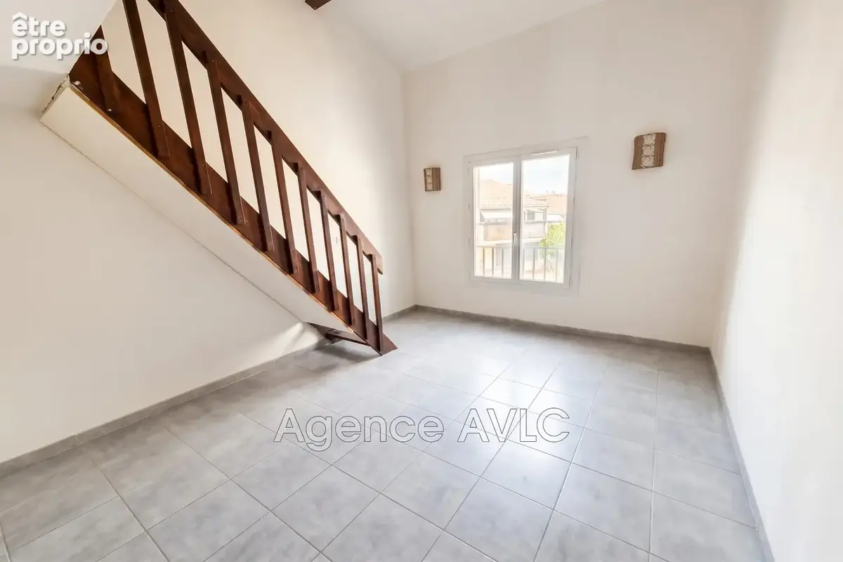 Appartement 2 pièces 33 m² à vendre à Saintes-Maries-De-La-Mer (13460) - photo 2