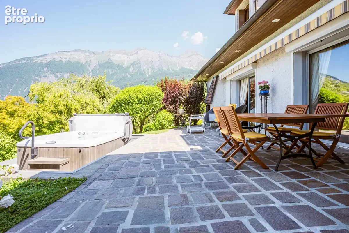 Maison familiale 7 pcs - 277m2 - Vue panoramique sur les montagnes - photo 15