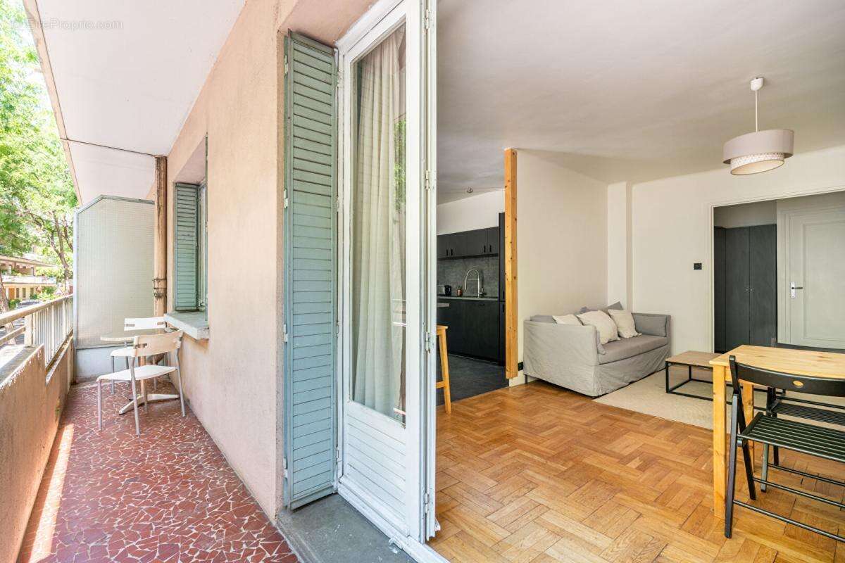Appartement à LYON-7E
