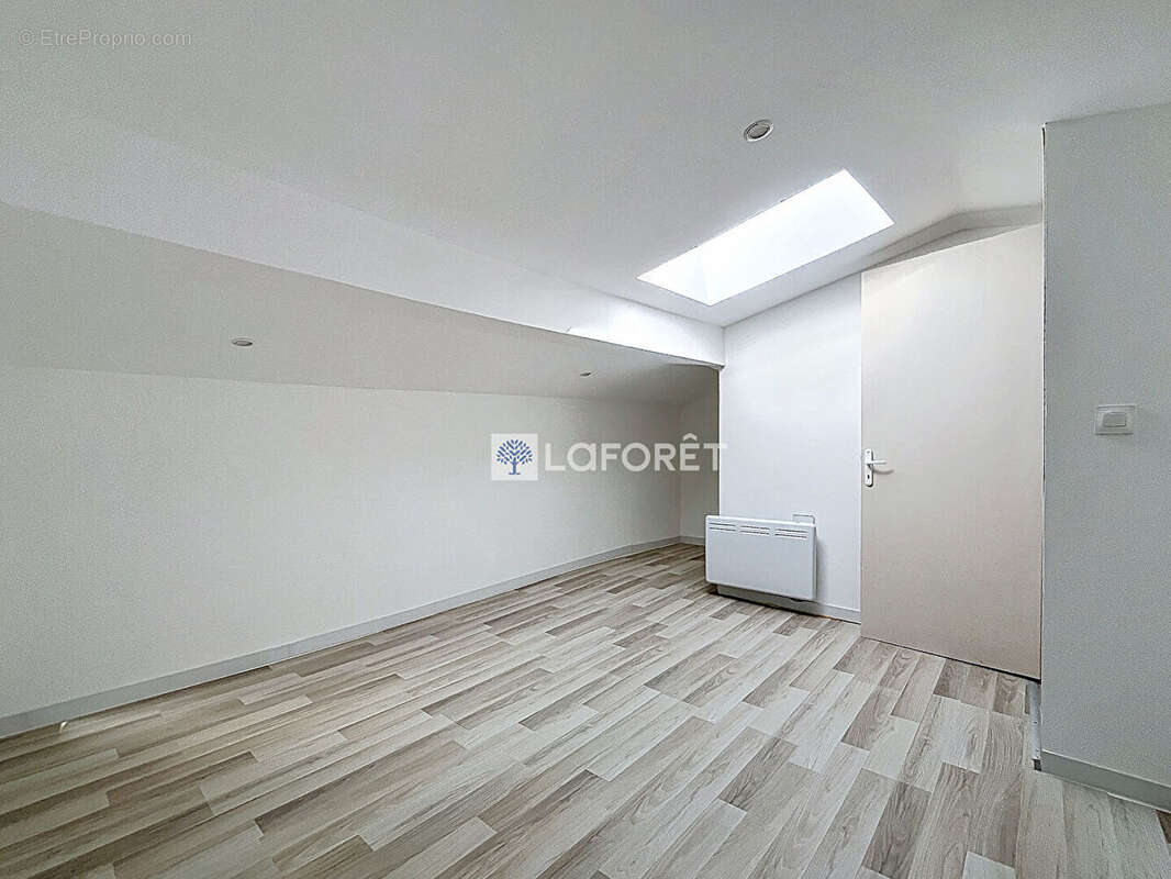 Maison à AZAY-SUR-THOUET