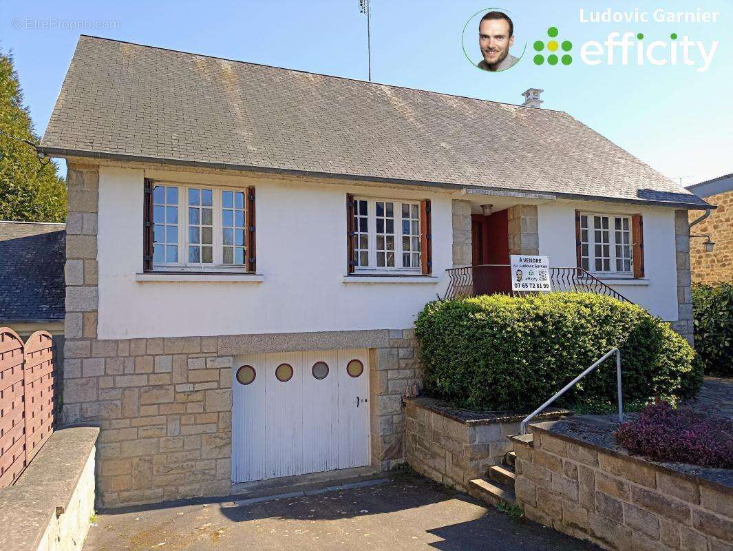 Maison à SAINT-HILAIRE-DU-HARCOUET