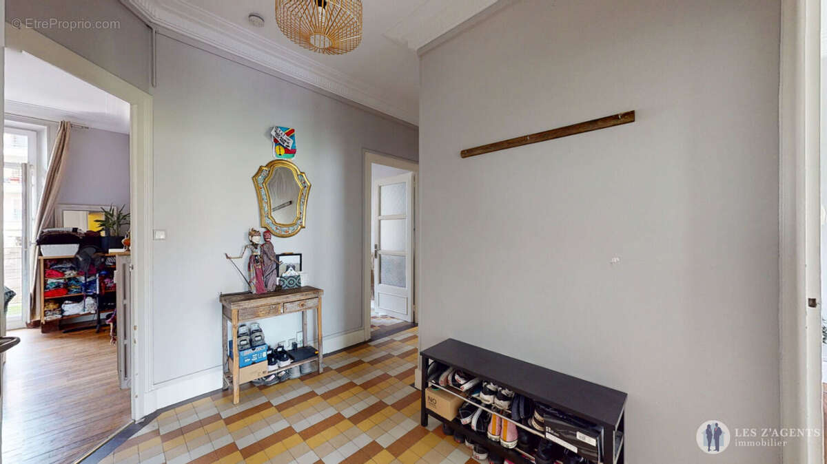 Appartement t3 de 81 m² - boulevard gambetta - grenoble - photo 14