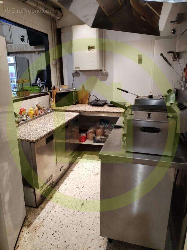 Commerce à SAINT-LAURENT-DU-VAR