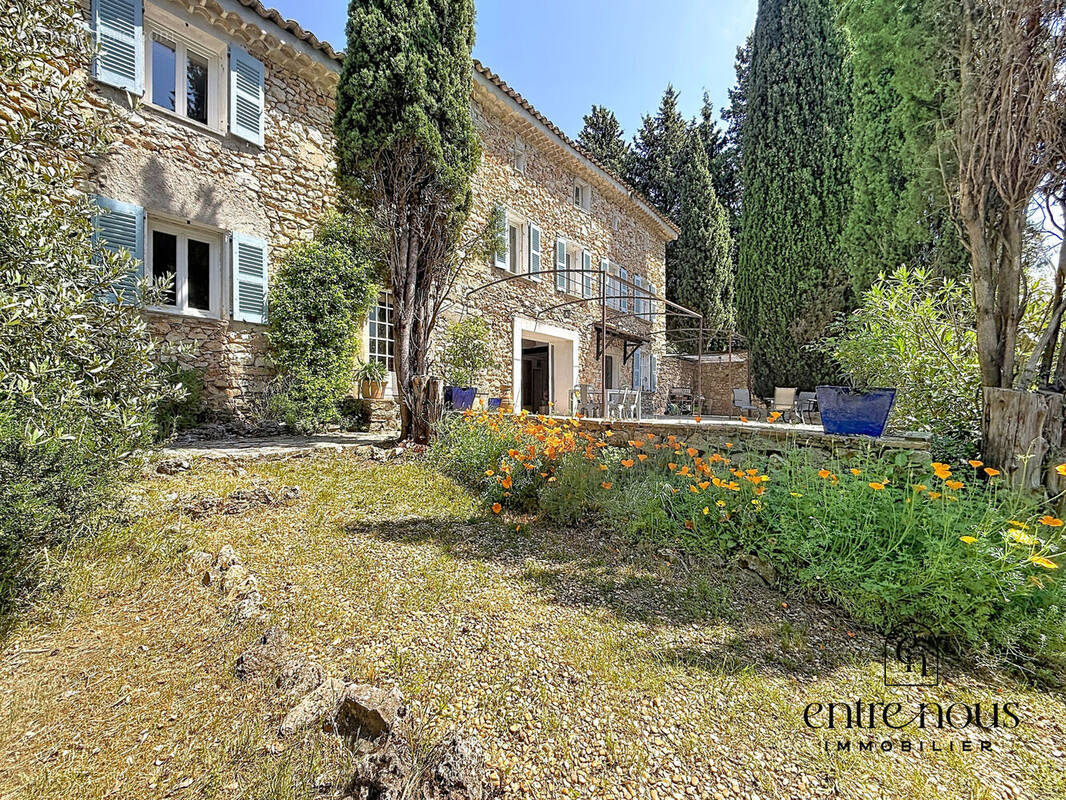 Photo 1 - Maison à LORGUES