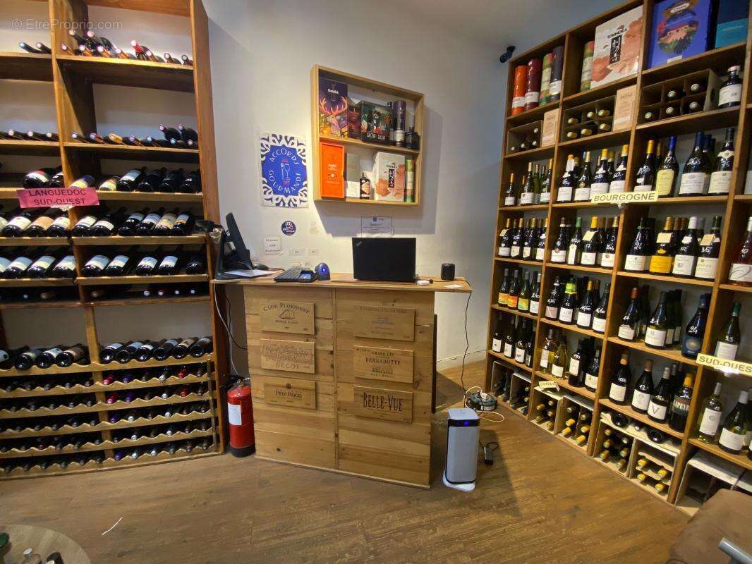 Commerce à PARIS-10E