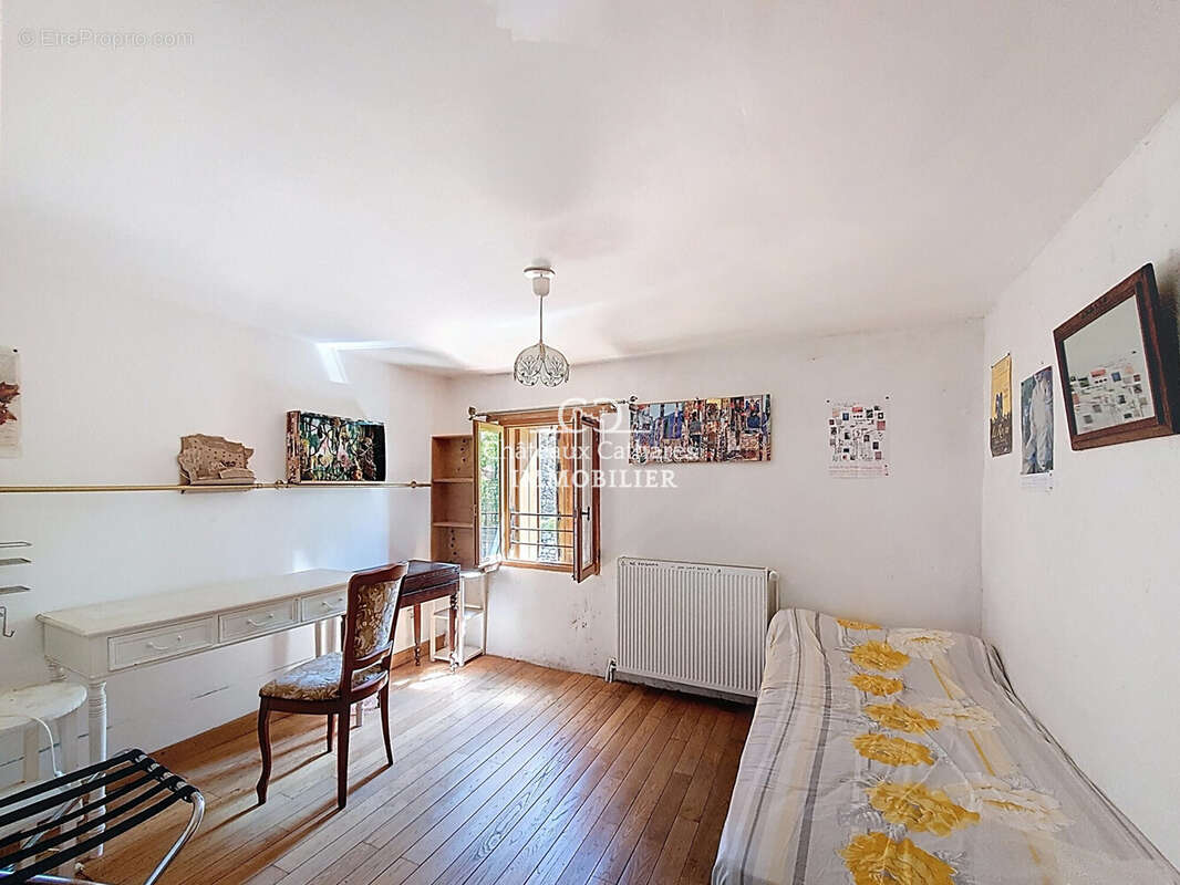 Maison à CUBIERES-SUR-CINOBLE