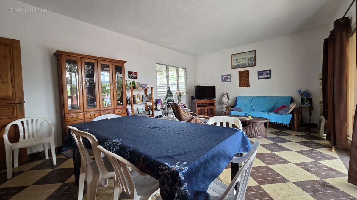 Maison à FORT-DE-FRANCE