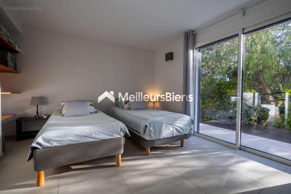 Maison à SAINT-RAPHAEL