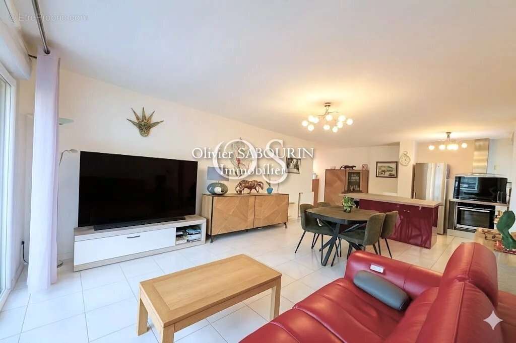 Appartement à SAINT-RAPHAEL