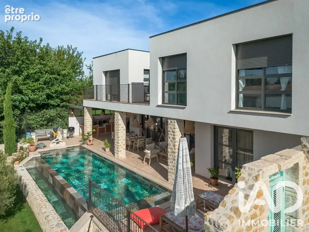 Photo 2 - Maison à EYGUIERES