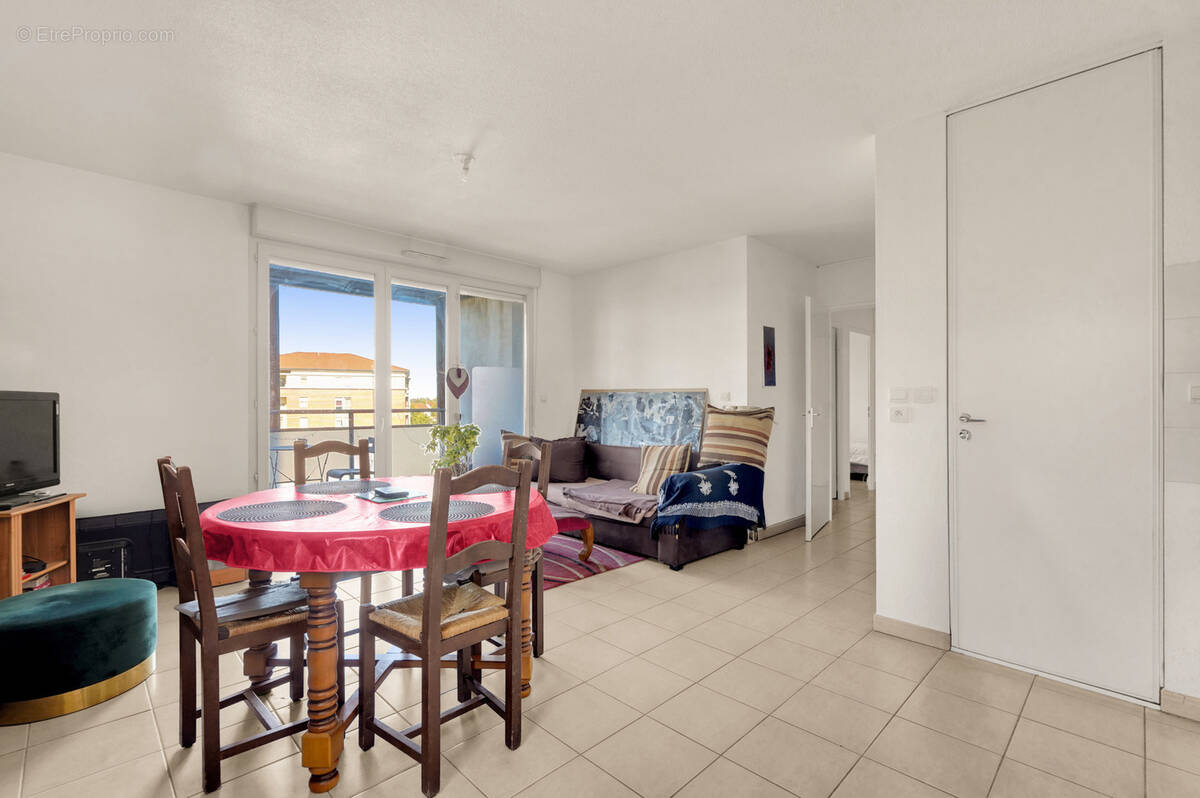 Appartement à COLOMIERS