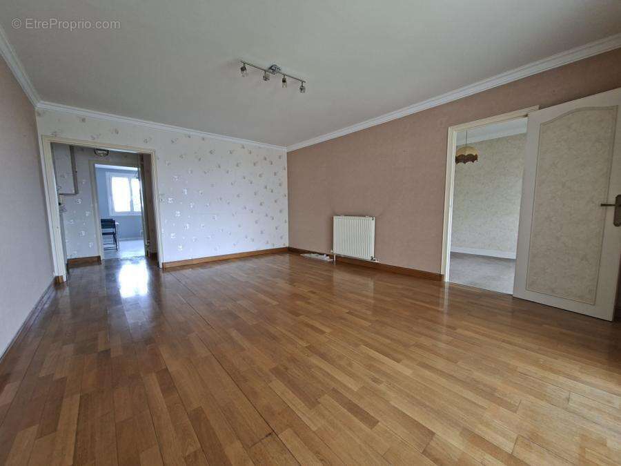 Appartement à SABLE-SUR-SARTHE