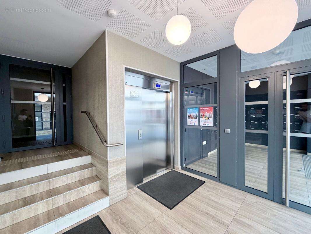 Appartement à BEZONS