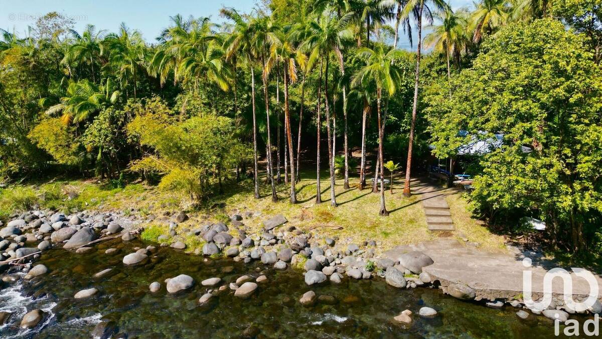 Photo 1 - Maison à SAINT-BENOIT