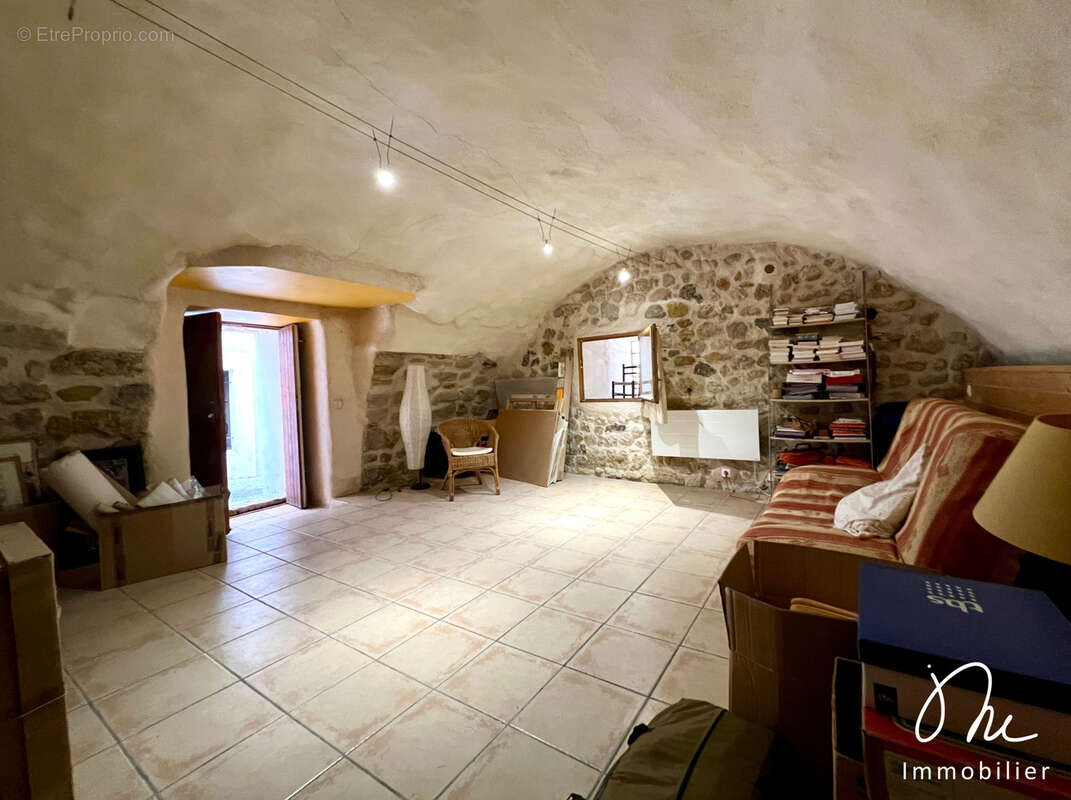 Maison à CLERMONT-L'HERAULT