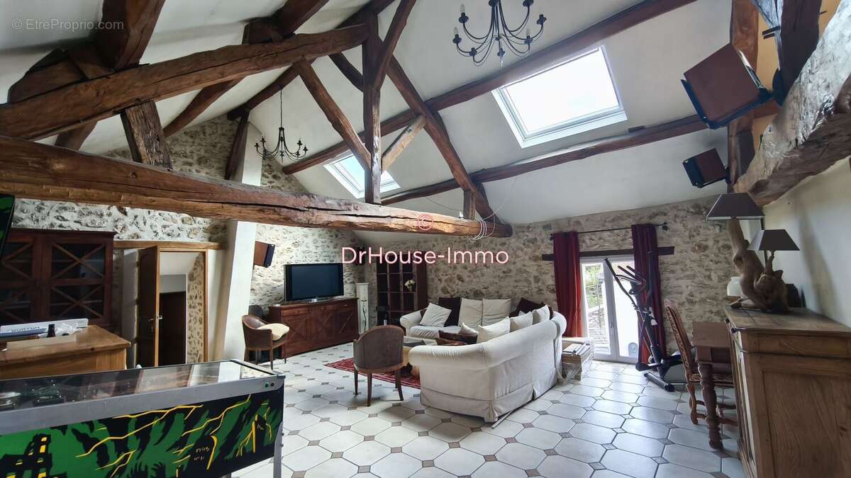 Maison à LONGPONT-SUR-ORGE