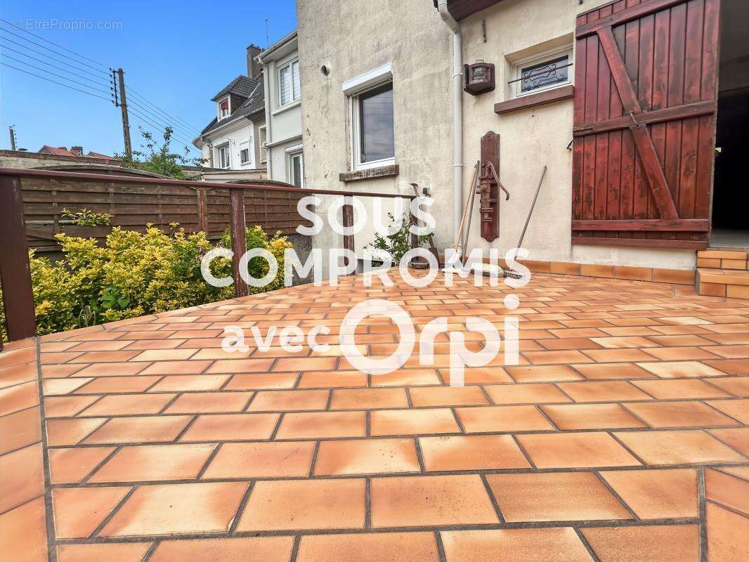 ORPI PORTE NEUVE : Maison familiale à vendre à OUTREAU - photo 2