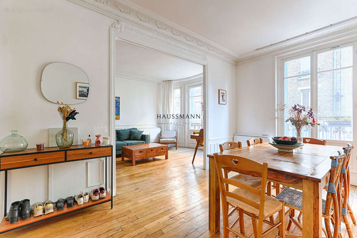 Appartement à PARIS-12E