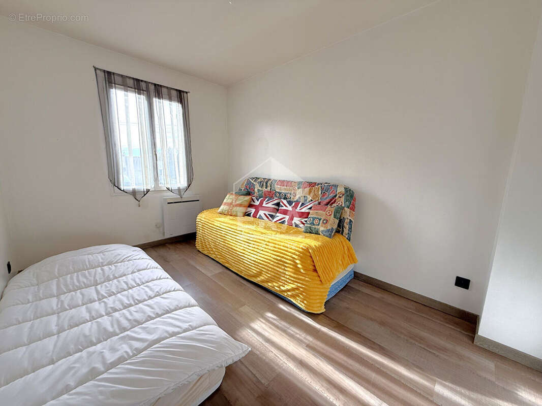 Maison à LA CHAPELLE-GAUTHIER