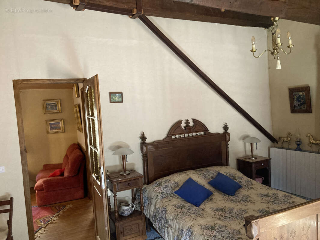 Maison à MONTFORT-SUR-BOULZANE