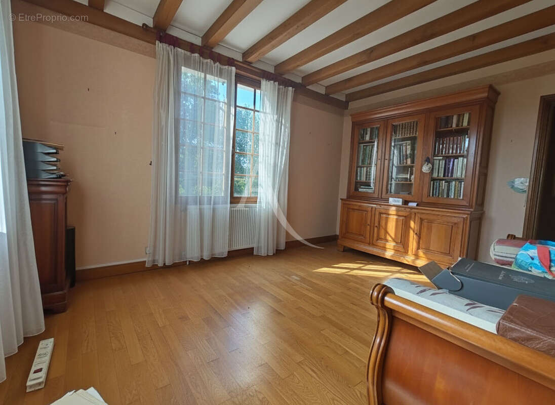 Maison à CHAILLES